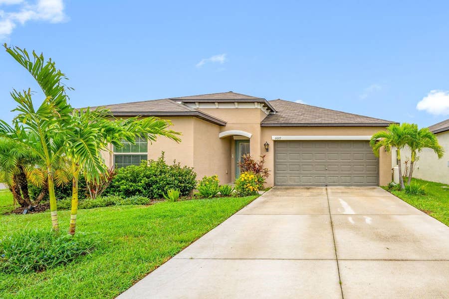 Property photo for 6022 TREMEZA PLACE, Palmetto, FL