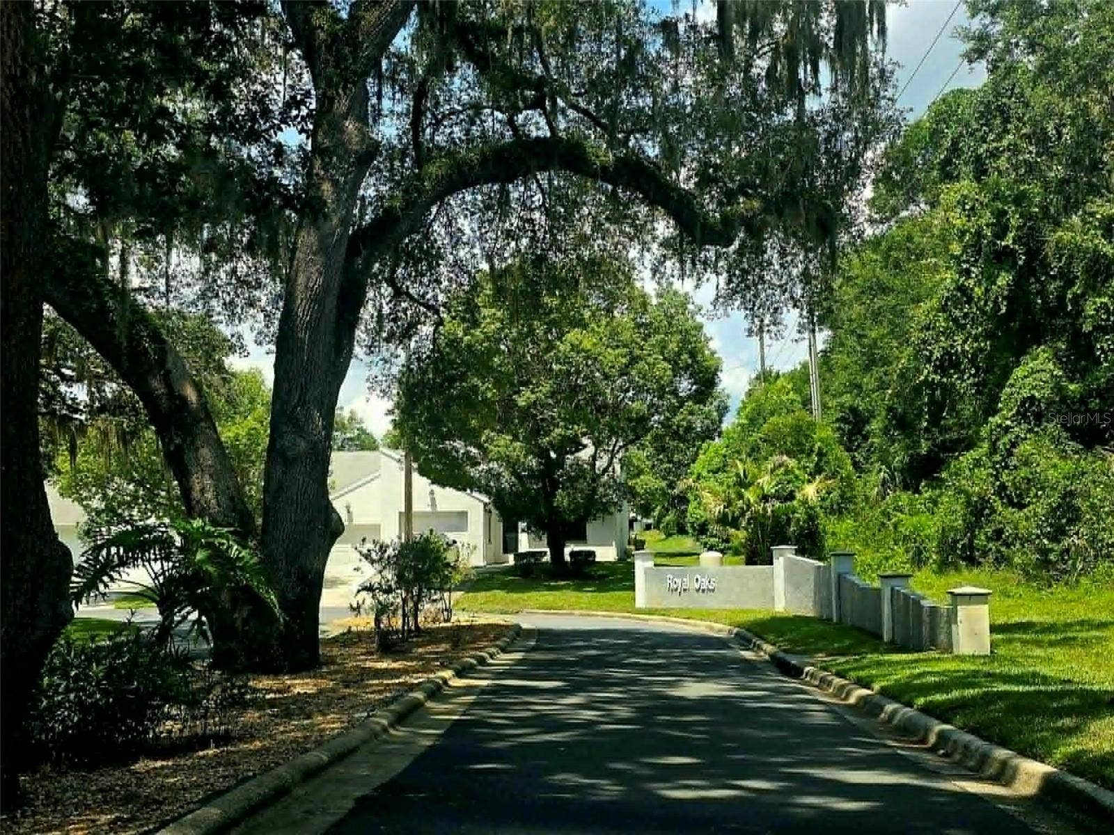 3333 S LIVERPOOL POINT, Inverness, FL 34452 Community Entrance