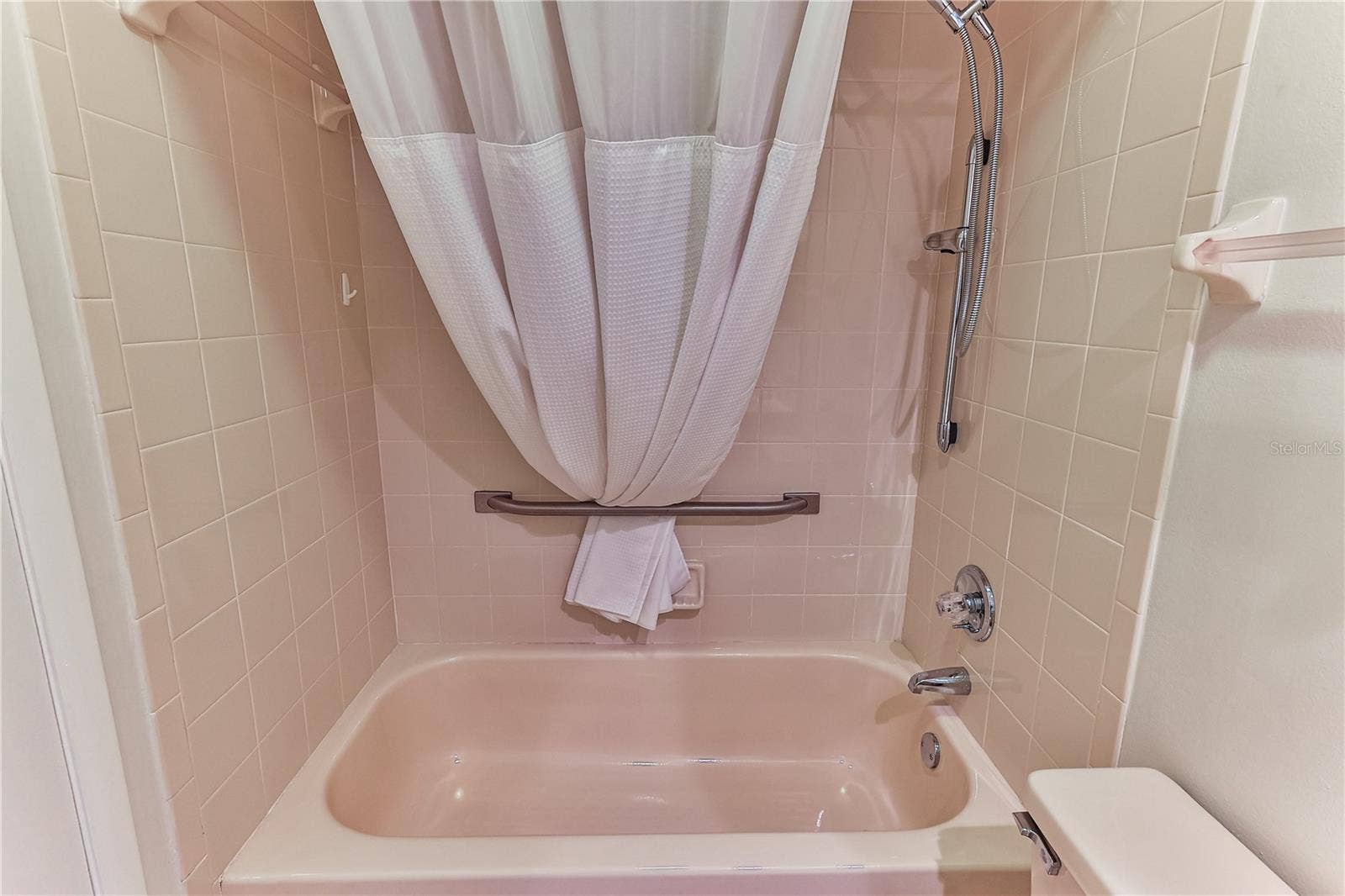 3333 S LIVERPOOL POINT, Inverness, FL 34452 Bathroom 2