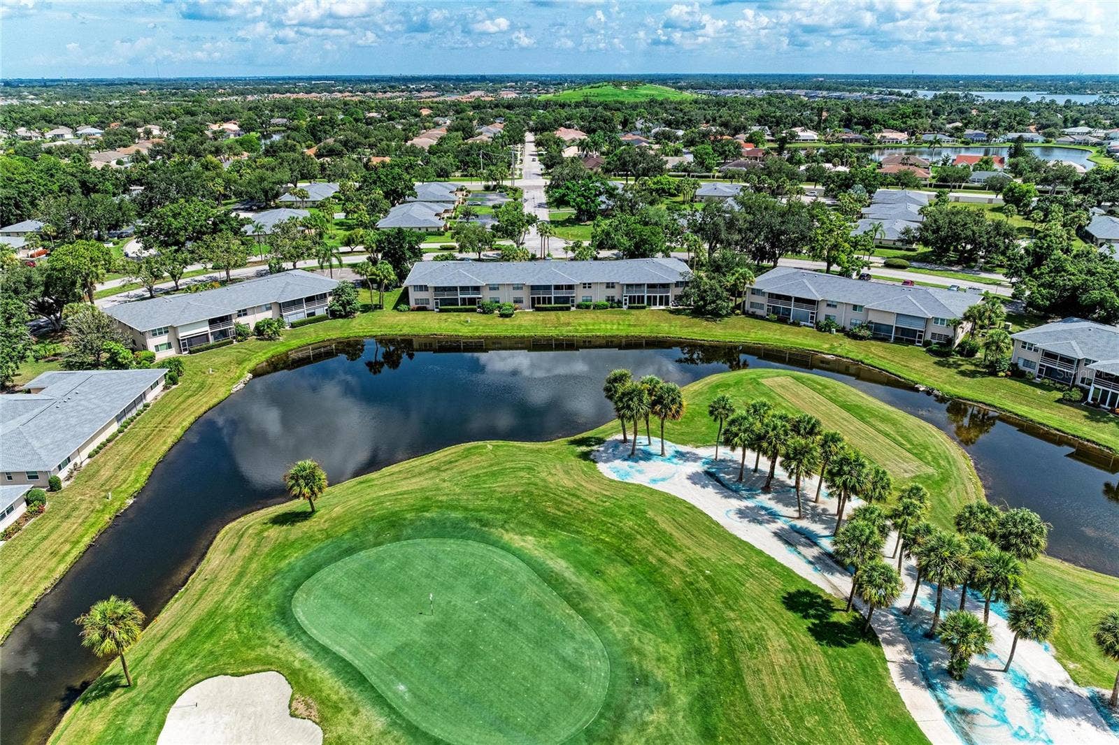 6999 W COUNTRY CLUB DRIVE N, #123, Sarasota, FL 34243 6999 W COUNTRY CLUB DRIVE N, #123, Sarasota, FL 34243