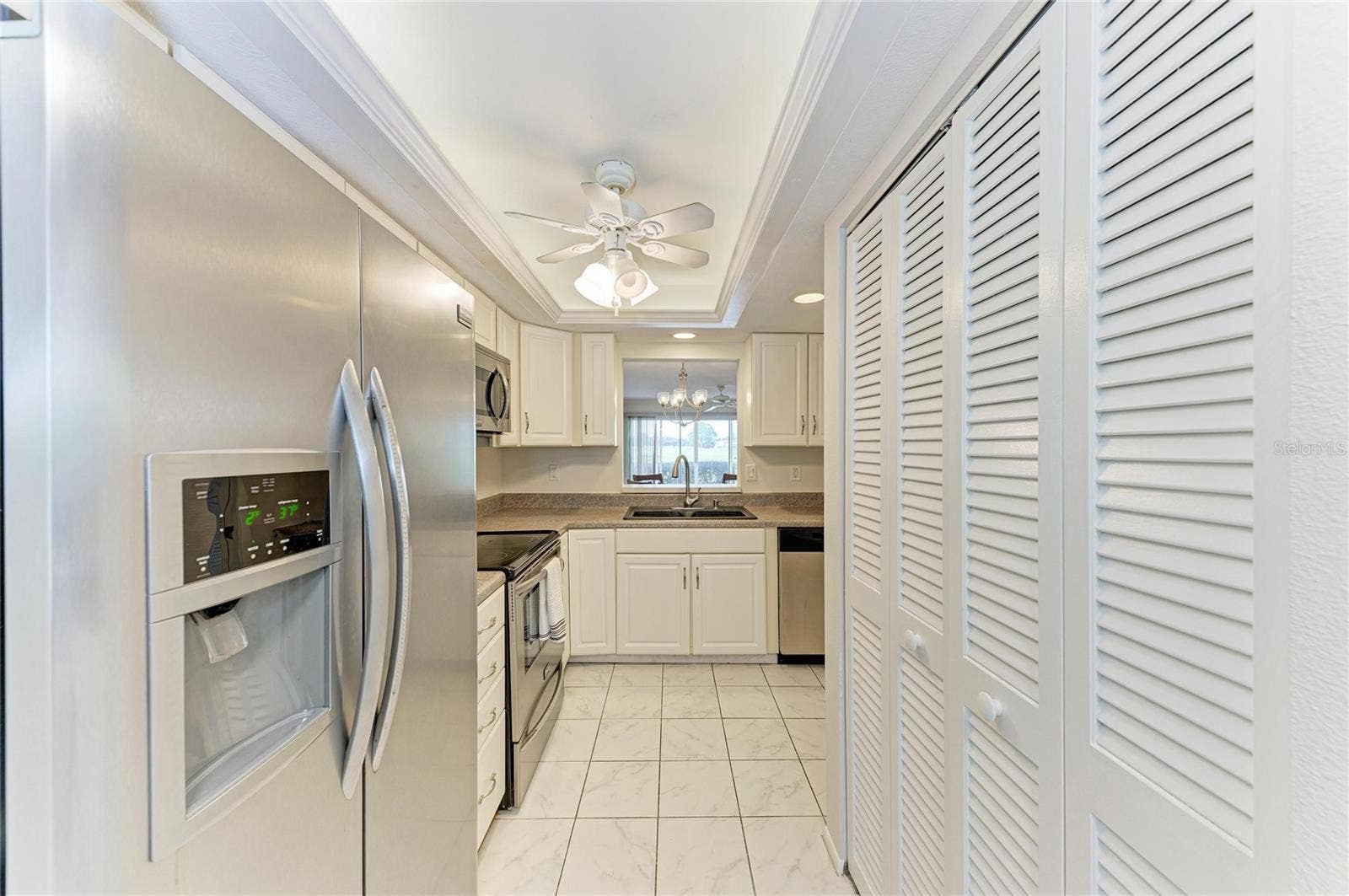 6999 W COUNTRY CLUB DRIVE N, #123, Sarasota, FL 34243 6999 W COUNTRY CLUB DRIVE N, #123, Sarasota, FL 34243