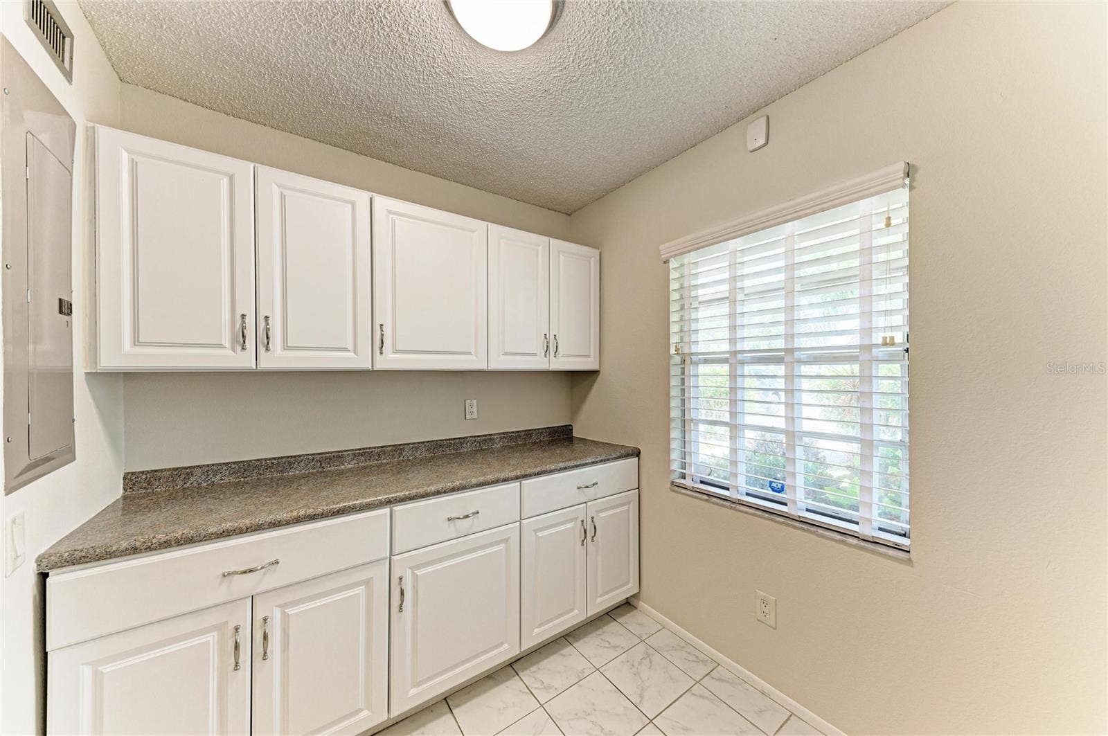 6999 W COUNTRY CLUB DRIVE N, #123, Sarasota, FL 34243 6999 W COUNTRY CLUB DRIVE N, #123, Sarasota, FL 34243