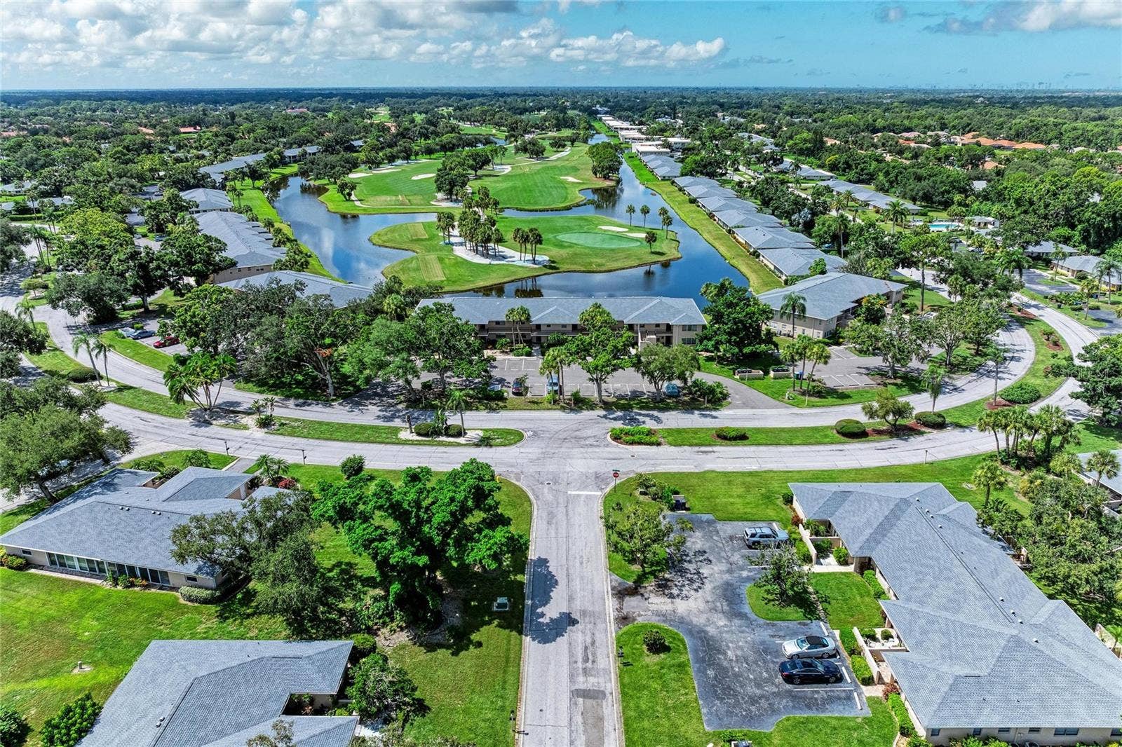 6999 W COUNTRY CLUB DRIVE N, #123, Sarasota, FL 34243 6999 W COUNTRY CLUB DRIVE N, #123, Sarasota, FL 34243