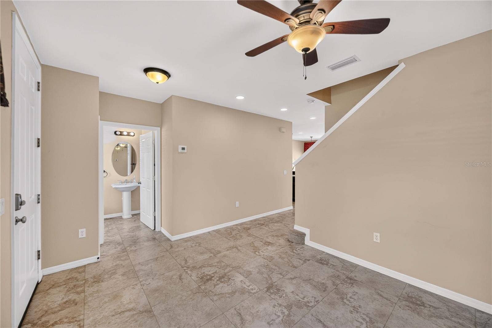 5653 WHITEHEAD STREET, Bradenton, FL 34203