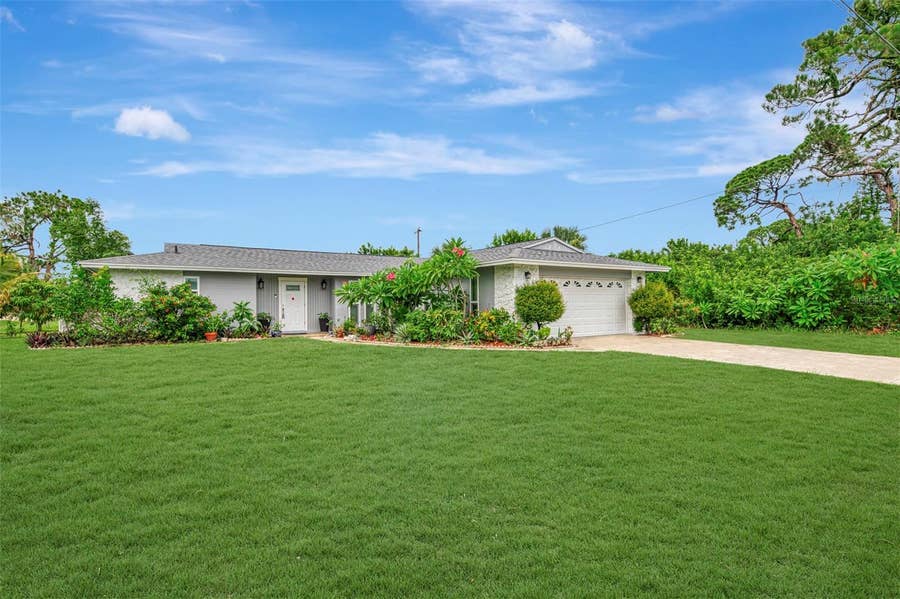 Property photo for 4240 SHAMROCK DRIVE, Venice, FL