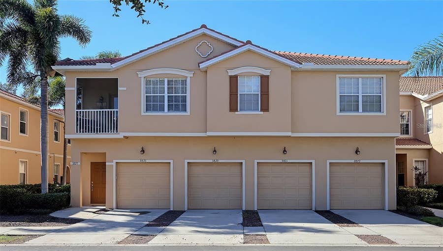 Property photo for 3827 PARKRIDGE CIRCLE, #1-102, Sarasota, FL