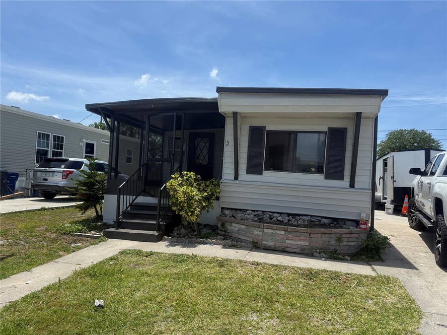Property photo for 512 51ST AVENUE DRIVE W, Bradenton, FL