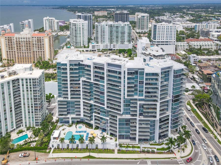 Property photo for 1155 N GULFSTREAM AVENUE, #806, Sarasota, FL