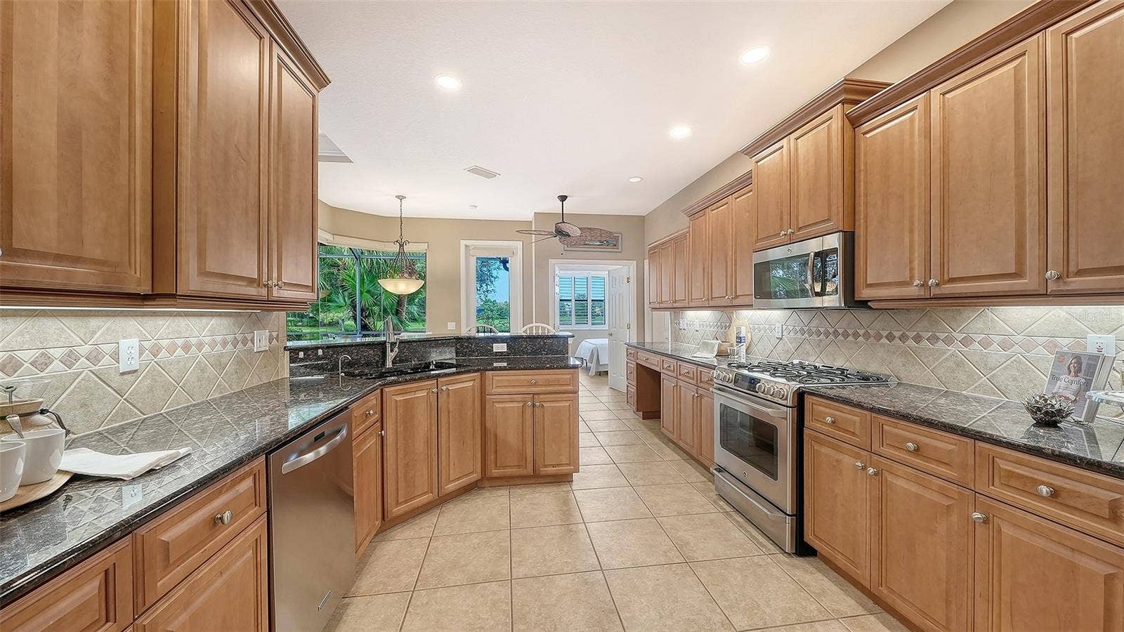 649 CRANE PRAIRIE WAY, Osprey, FL 34229