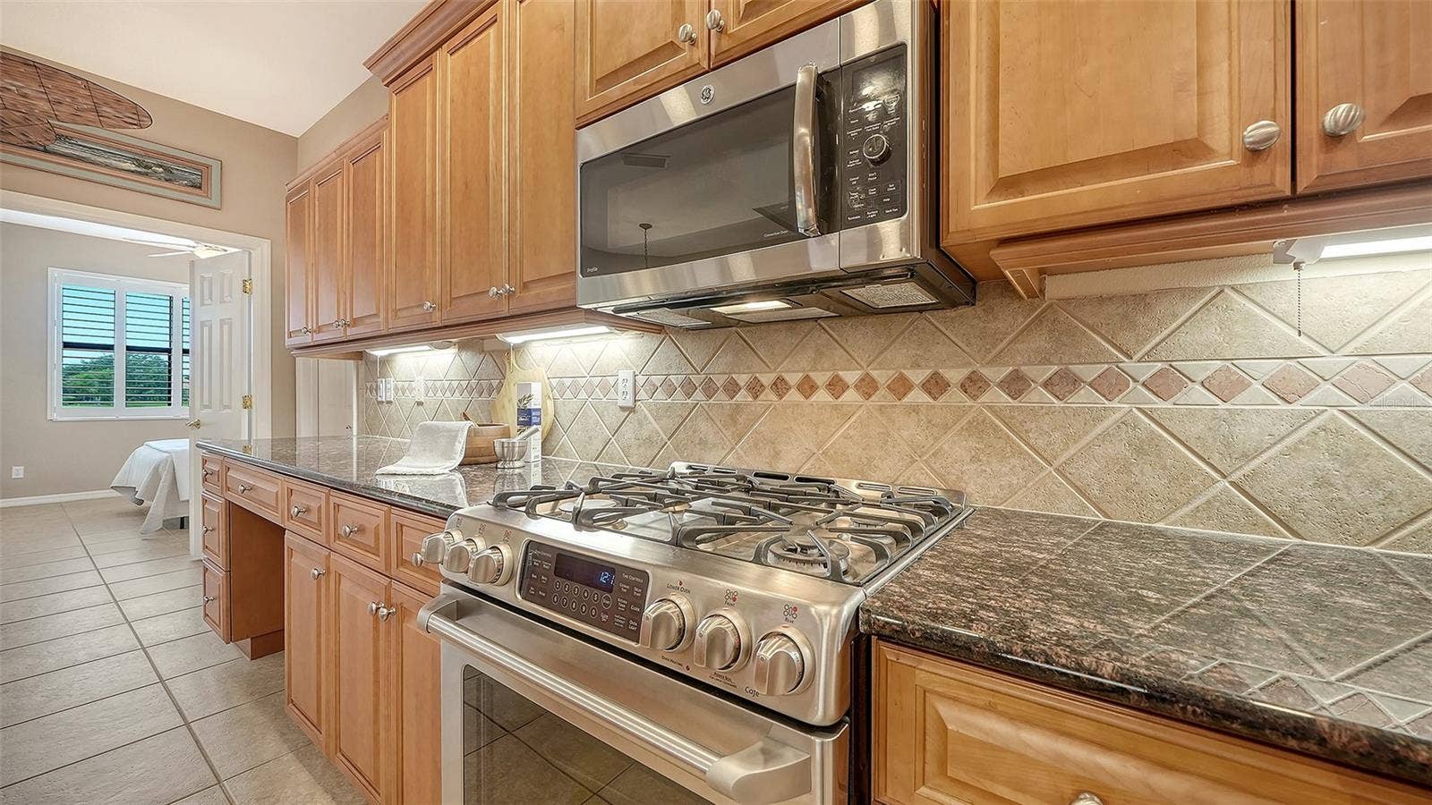 649 CRANE PRAIRIE WAY, Osprey, FL 34229