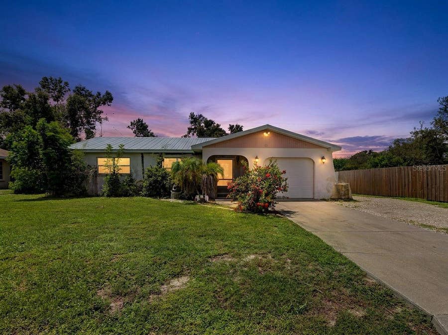 Property photo for 355 TRINITY ROAD, Venice, FL