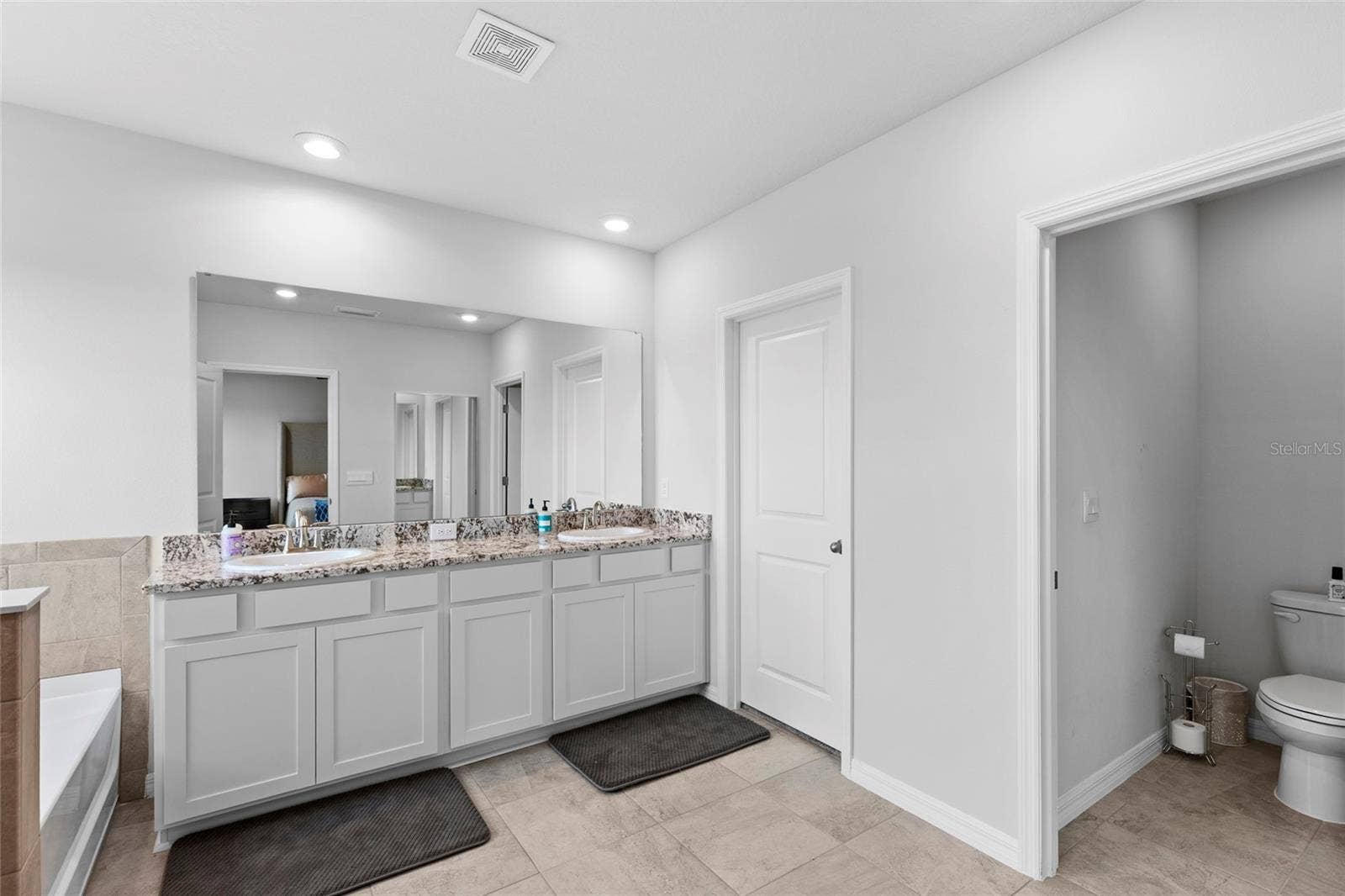 4410 DUSKY DAWN LANE, Palmetto, FL 34221 4410 DUSKY DAWN LANE, Palmetto, FL 34221