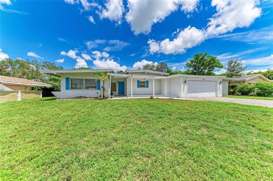 Property photo for 413 WHITFIELD AVENUE, Sarasota, FL