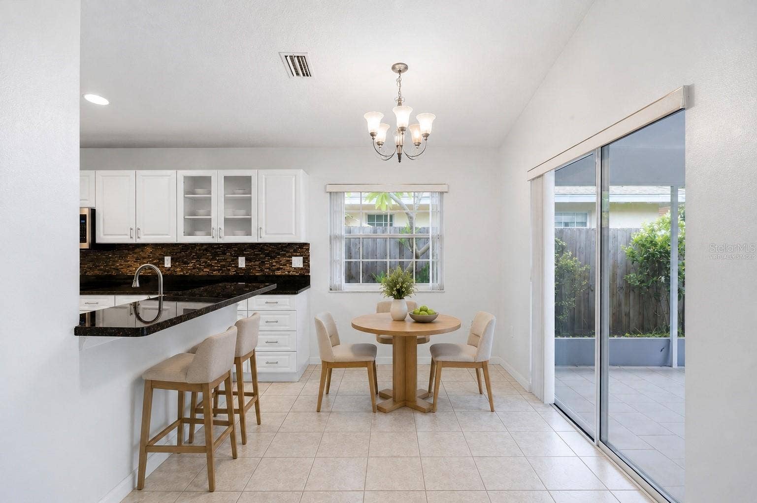 4380 IOLA DRIVE, Sarasota, FL 34231 Virtually Staged