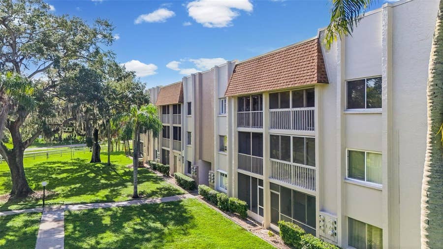 Property photo for 1310 GLEN OAKS DRIVE E, #383E, Sarasota, FL