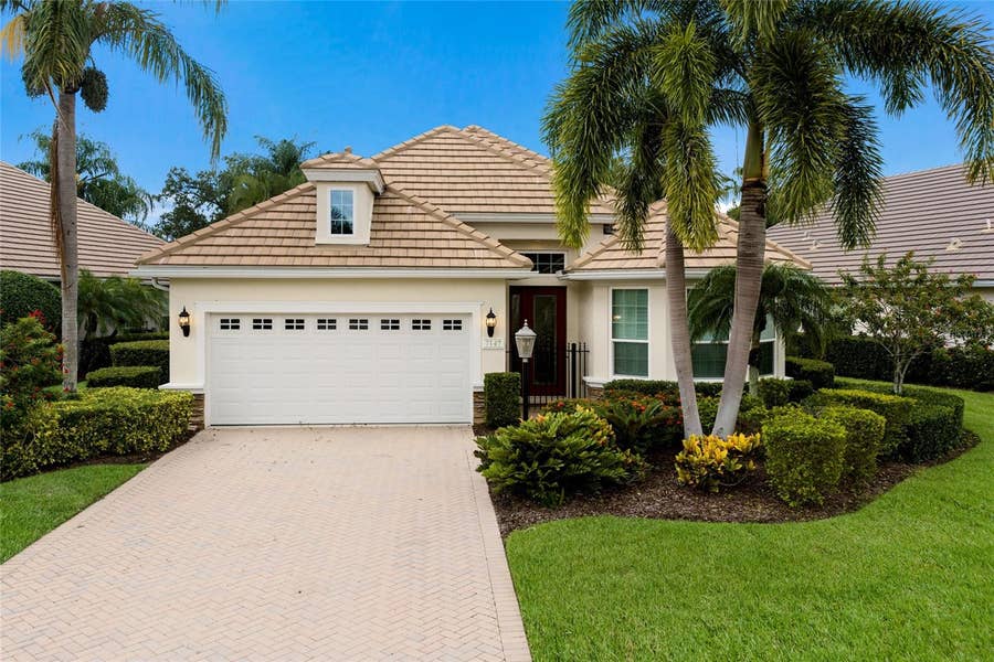 Property photo for 7147 SANDHILLS PLACE, Bradenton, FL