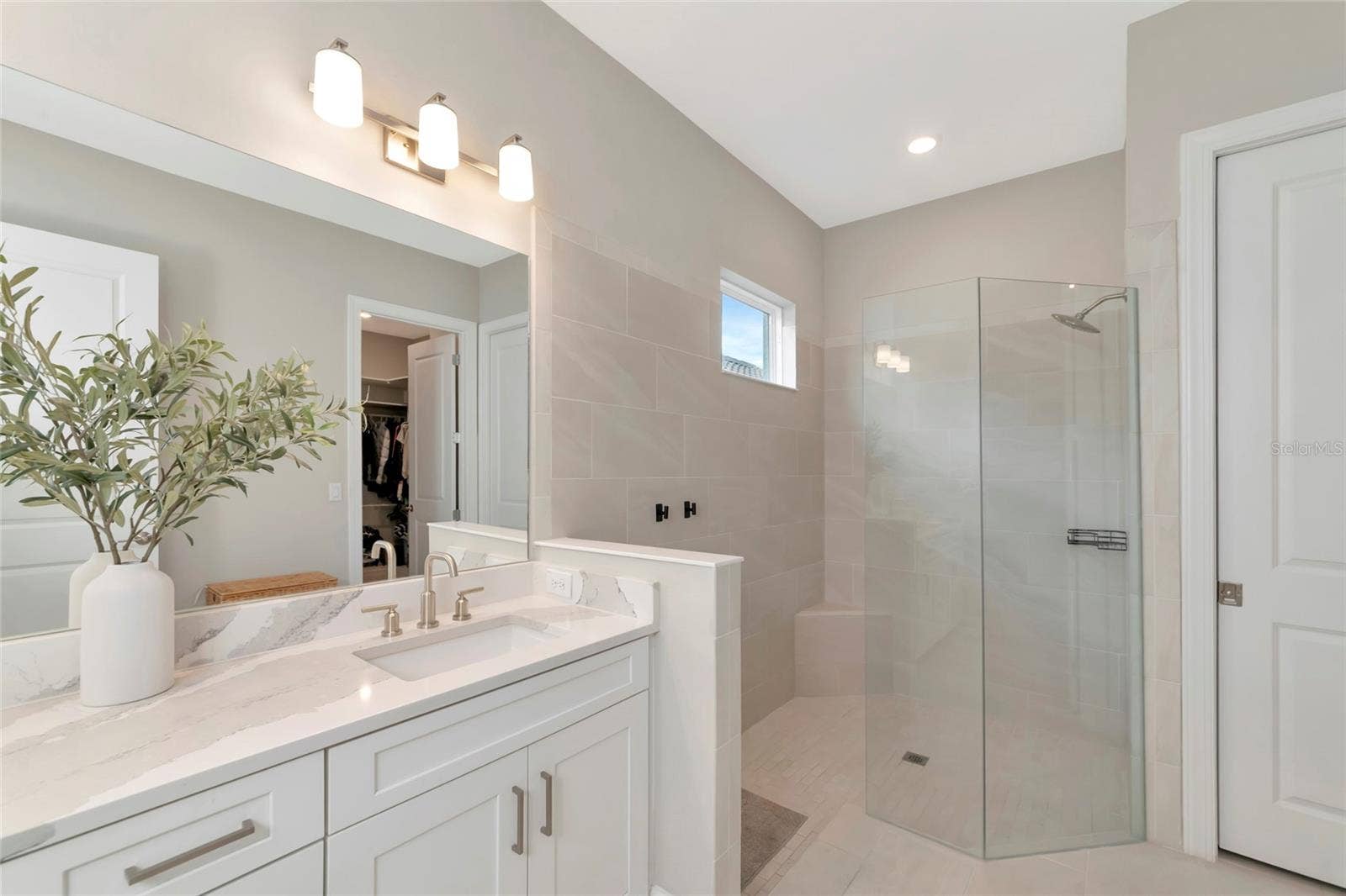 5119 CASERTA COURT, Palmetto, FL 34221 5119 CASERTA COURT, Palmetto, FL 34221
