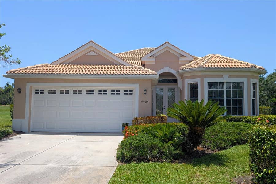 Property photo for 4406 REFLECTIONS PARKWAY, Sarasota, FL