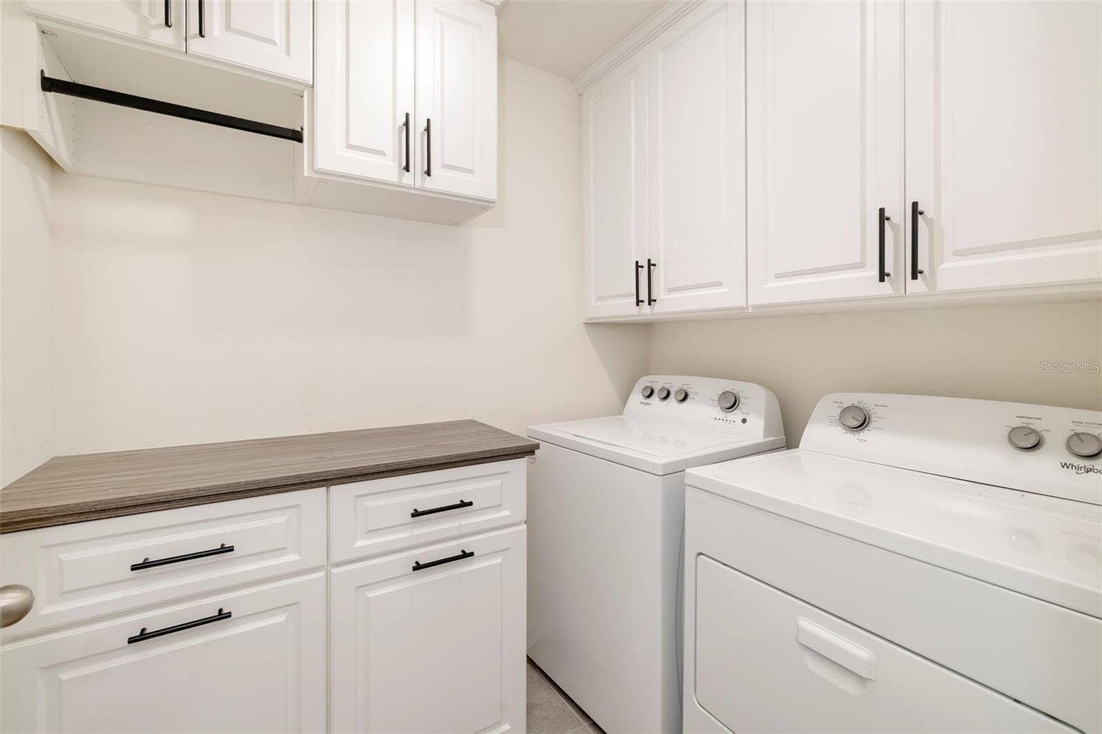 5118 ROCKY COAST PLACE, Palmetto, FL 34221 laundry room upstairs