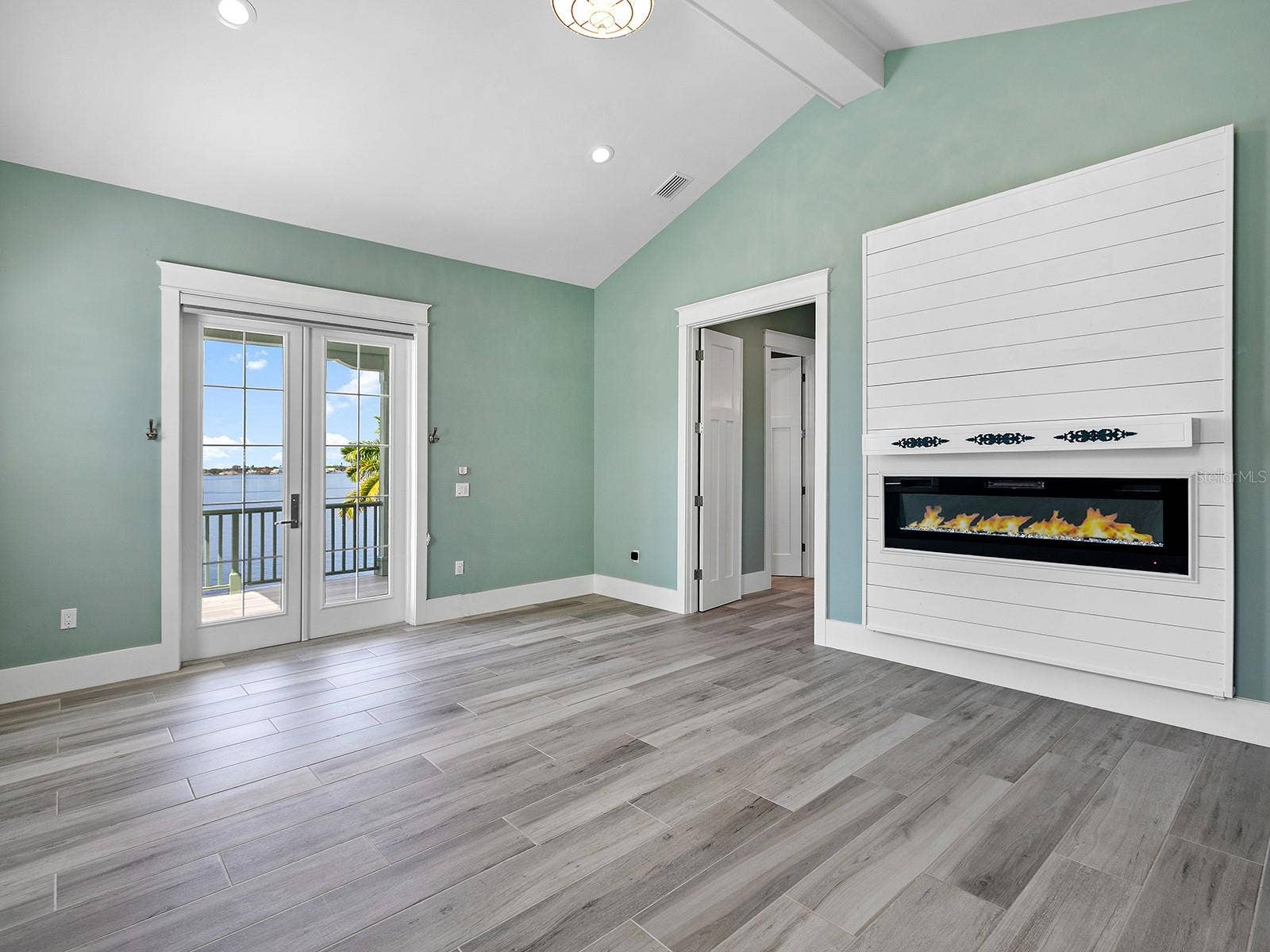 4024 11TH STREET COURT W, Palmetto, FL 34221 Wake up to panoramic water views and step out onto your expansive covered balcony to enjoy dazzling Gulf views