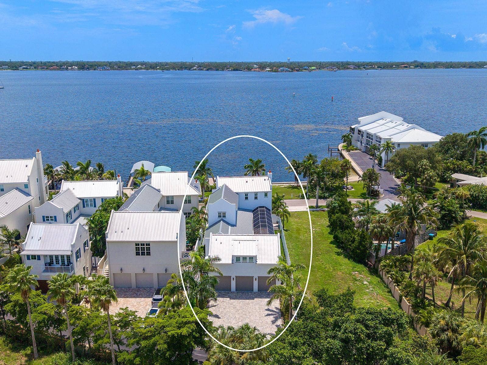 4024 11TH STREET COURT W, Palmetto, FL 34221 2021 construction. Direct access to the Manatee River, Tampa Bay and the Gulf's incredible fishing waters