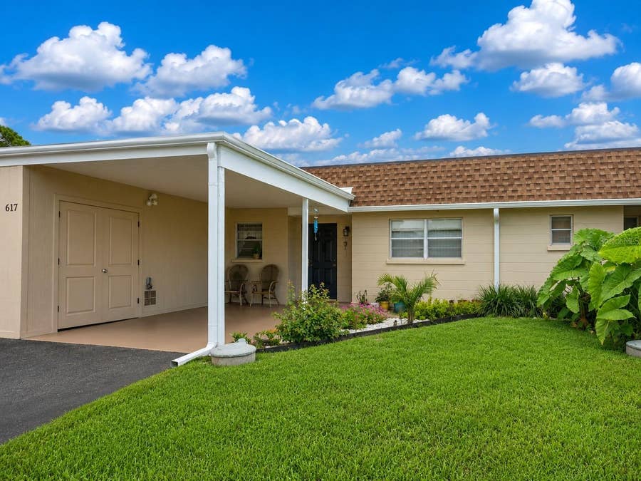 Property photo for 617 PARK CIRCLE, #26, Bradenton, FL