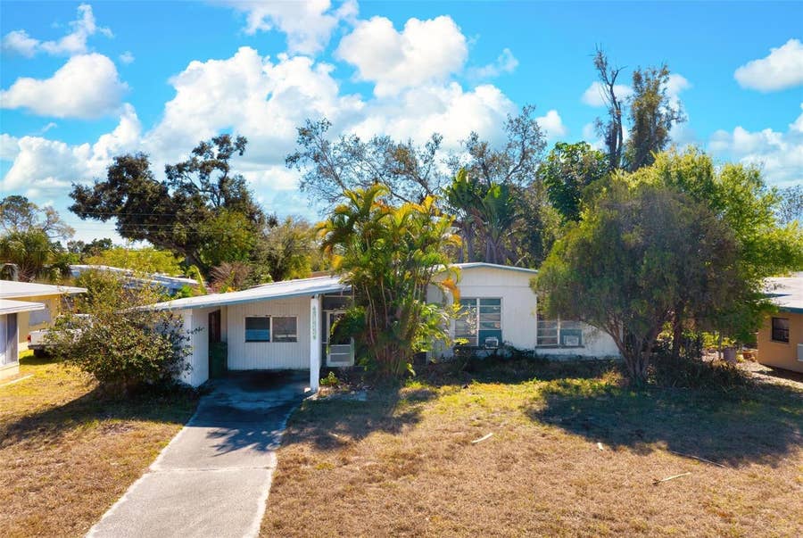 Property photo for 2956 GREENBRIAR STREET, Sarasota, FL