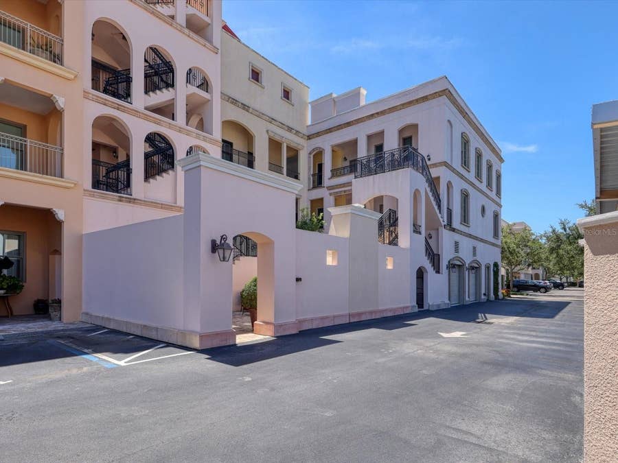 Property photo for 525 N ORANGE AVENUE, #204, Sarasota, FL