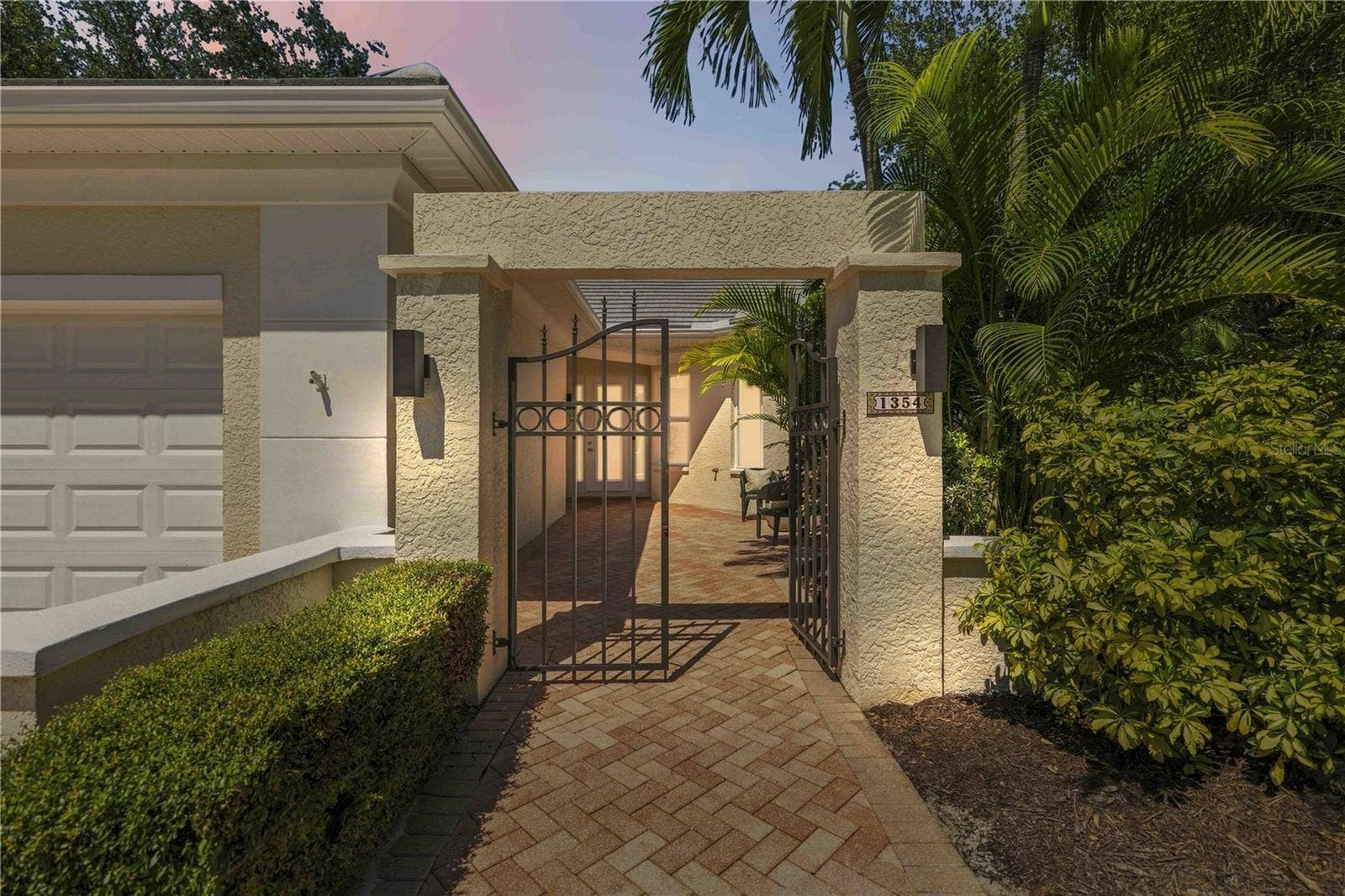 1354 TEAROSE PLACE, Sarasota, FL 34239 1354 TEAROSE PLACE, Sarasota, FL 34239