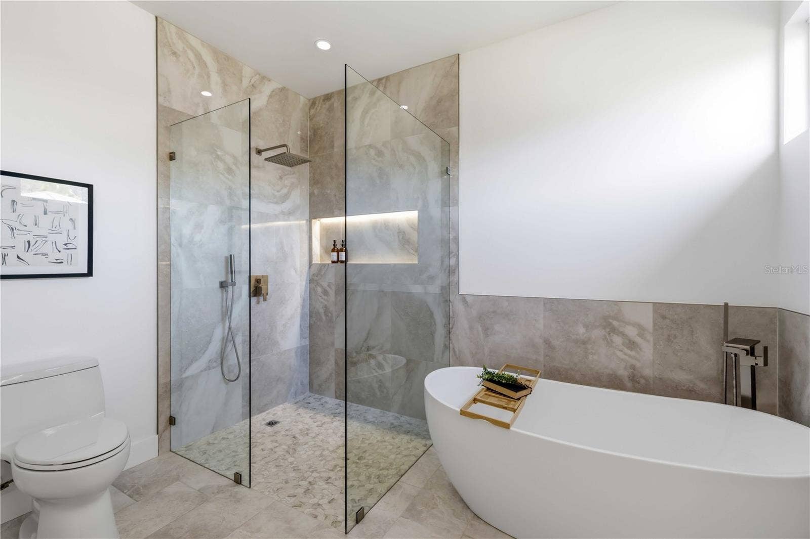 1354 TEAROSE PLACE, Sarasota, FL 34239 Primary Ensuite Bathrm