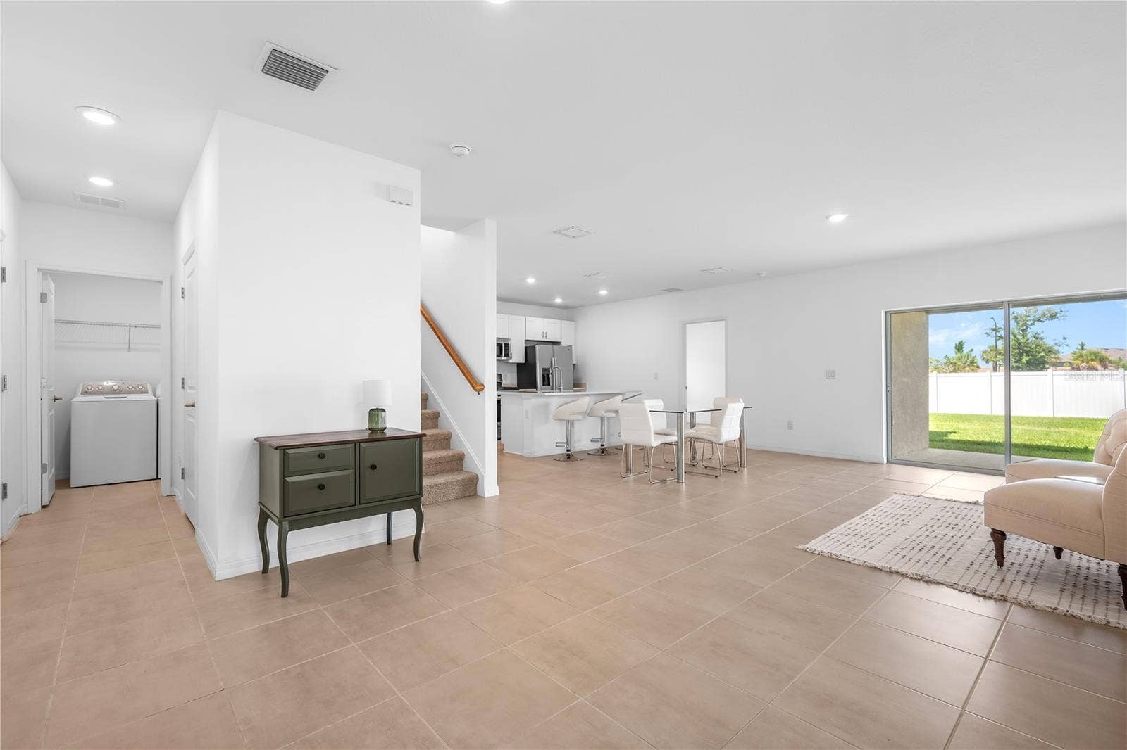 11252 FIELDSTONE DRIVE, Palmetto, FL 34221 11252 FIELDSTONE DRIVE, Palmetto, FL 34221