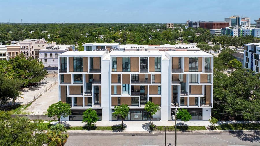 Property photo for 430 KUMQUAT COURT, #102, Sarasota, FL