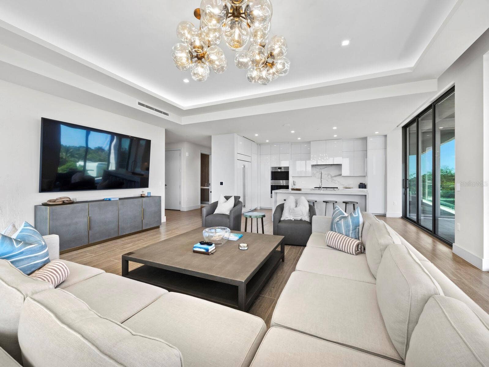 1591 GULF OF MEXICO DRIVE, #312, Longboat Key, FL 34228 1591 GULF OF MEXICO DRIVE, #312, Longboat Key, FL 34228