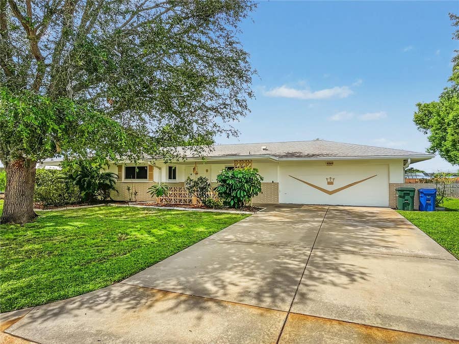 Property photo for 3041 TYRONE LANE, Sarasota, FL
