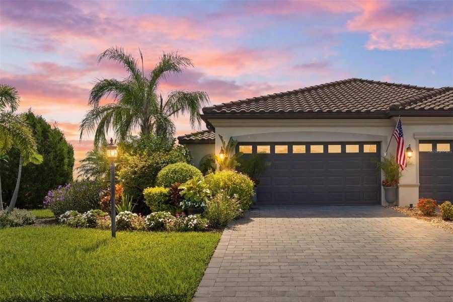 Property photo for 16120 SUNNY DAY DRIVE, Bradenton, FL