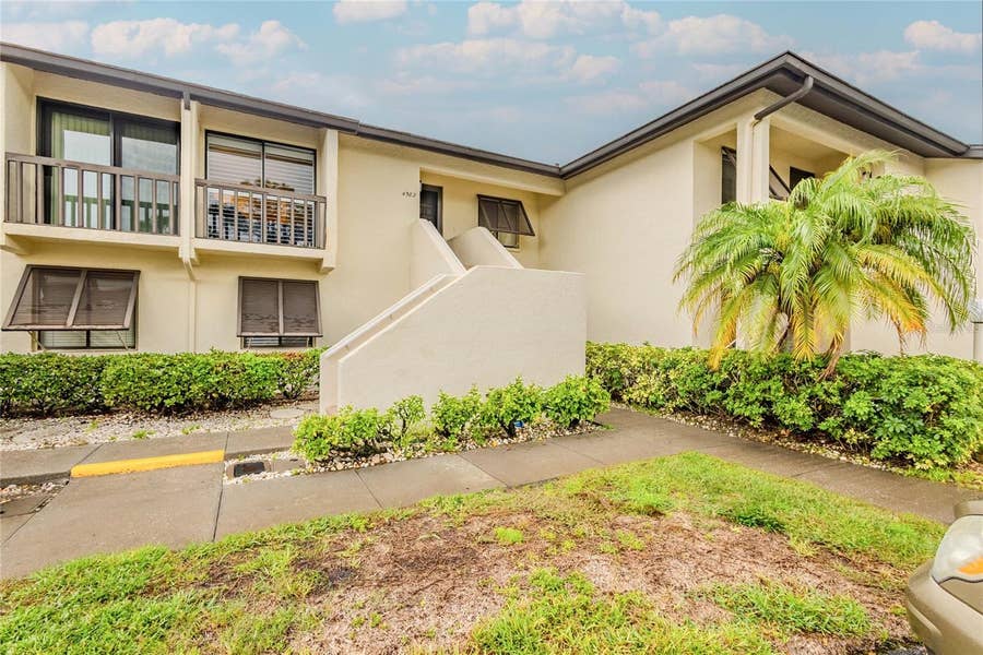 Property photo for 4582 LONGWATER CHASE E, #62, Sarasota, FL