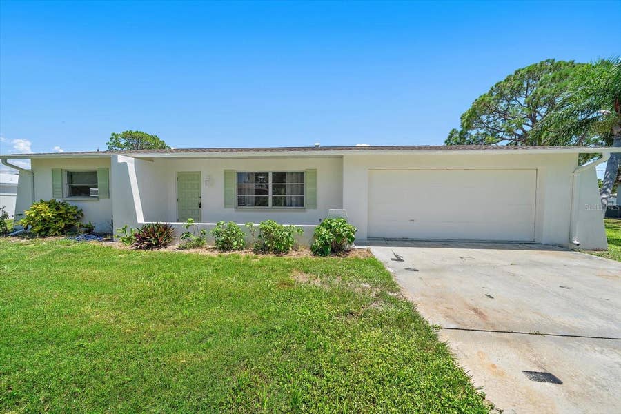 Property photo for 987 QUEEN ROAD, Venice, FL