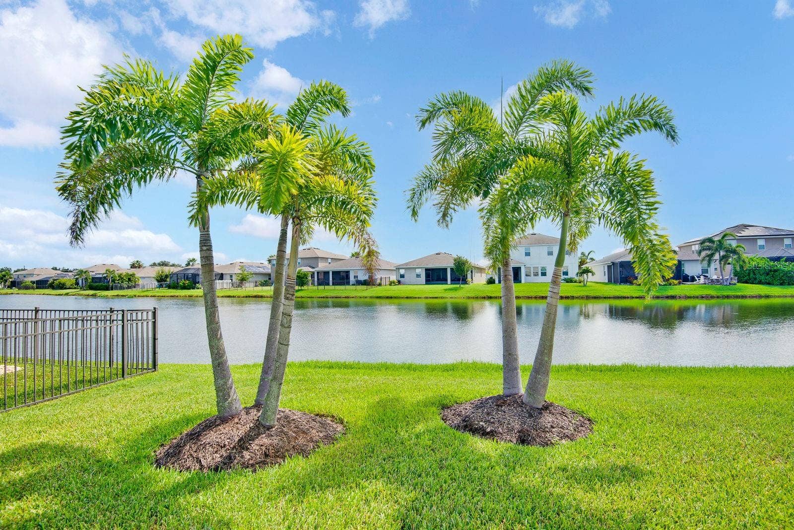 6435 DEVESTA LOOP, Palmetto, FL 34221 6435 DEVESTA LOOP, Palmetto, FL 34221