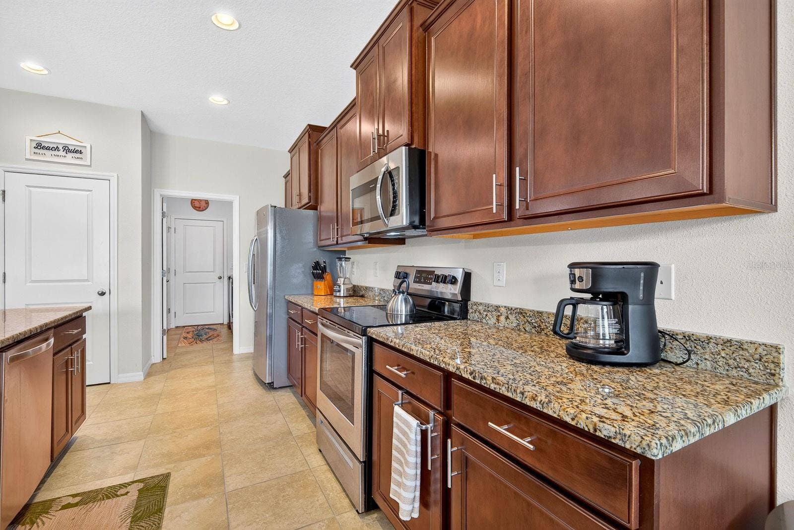 6435 DEVESTA LOOP, Palmetto, FL 34221 6435 DEVESTA LOOP, Palmetto, FL 34221