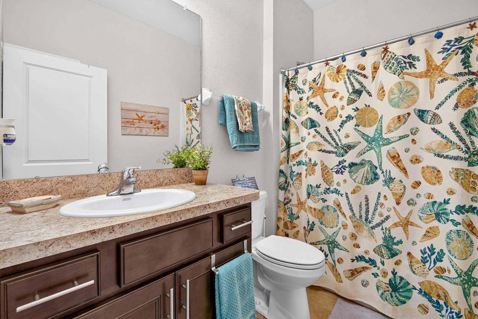 6435 DEVESTA LOOP, Palmetto, FL 34221 6435 DEVESTA LOOP, Palmetto, FL 34221