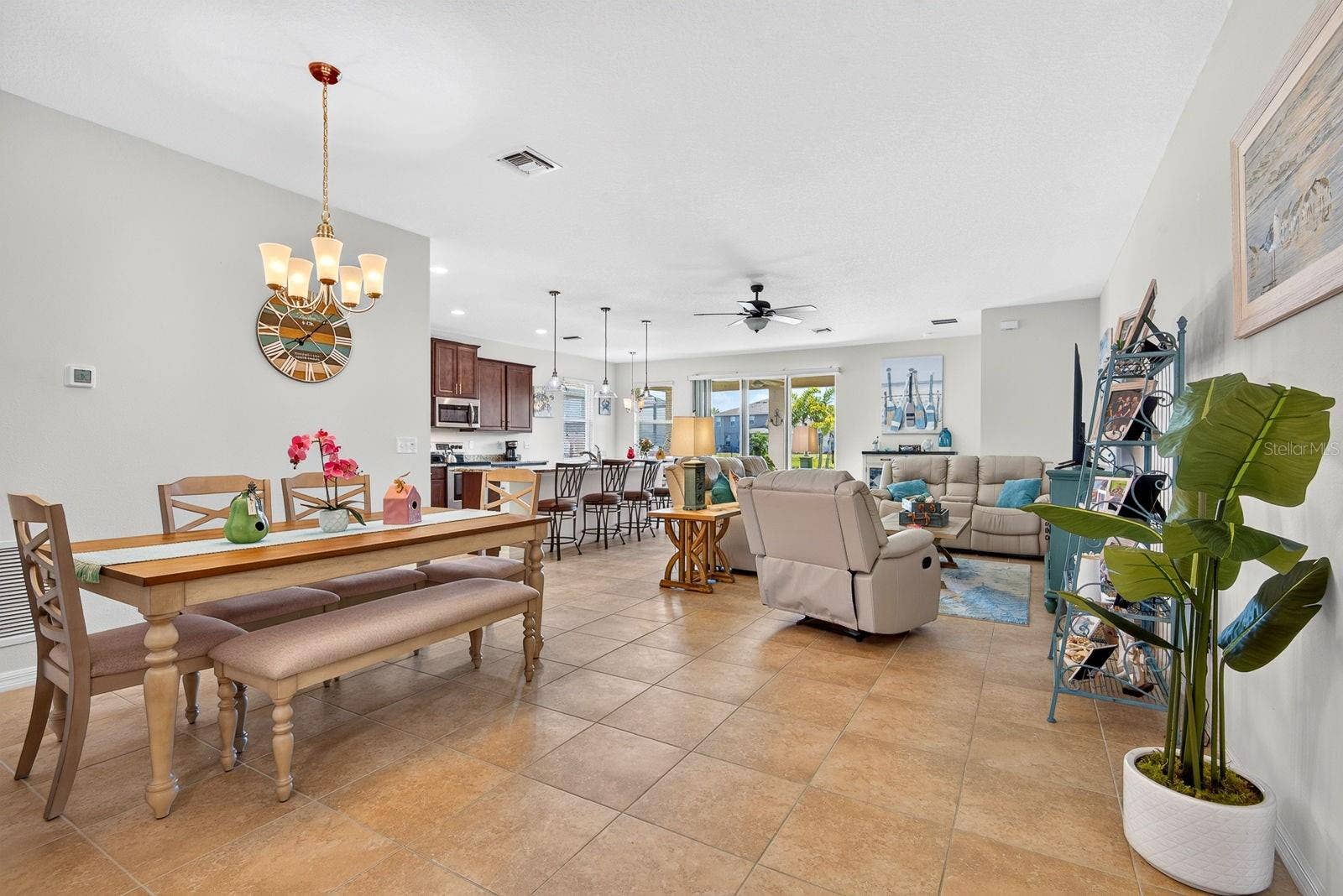 6435 DEVESTA LOOP, Palmetto, FL 34221 6435 DEVESTA LOOP, Palmetto, FL 34221