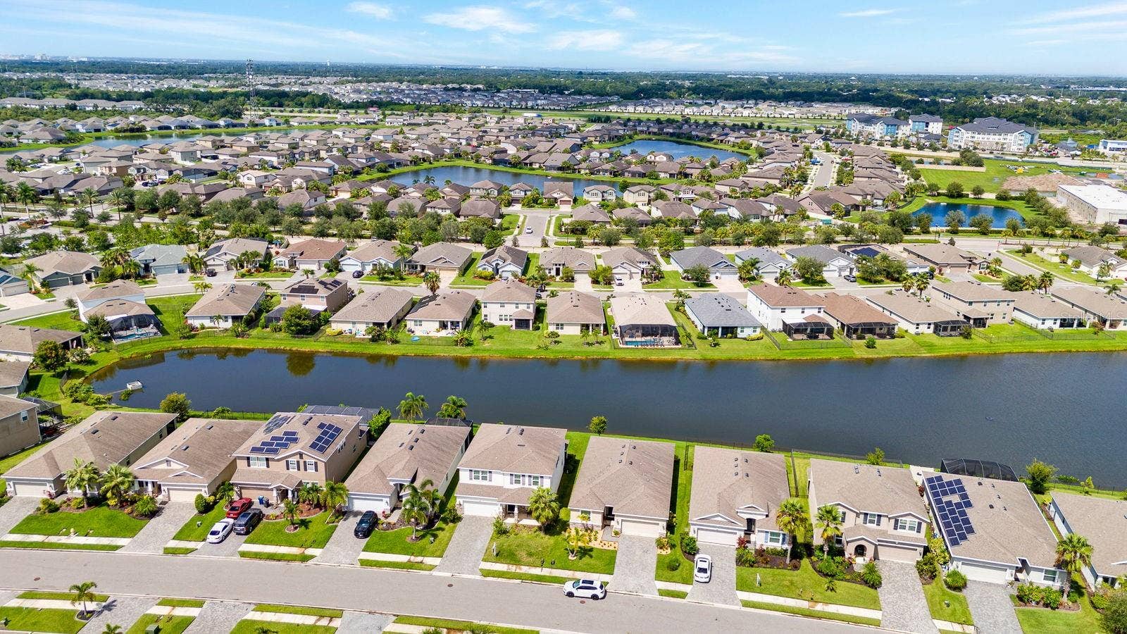6435 DEVESTA LOOP, Palmetto, FL 34221 6435 DEVESTA LOOP, Palmetto, FL 34221