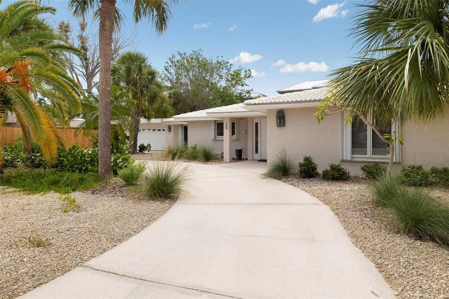 Property photo for 708 GARFIELD DRIVE, Sarasota, FL