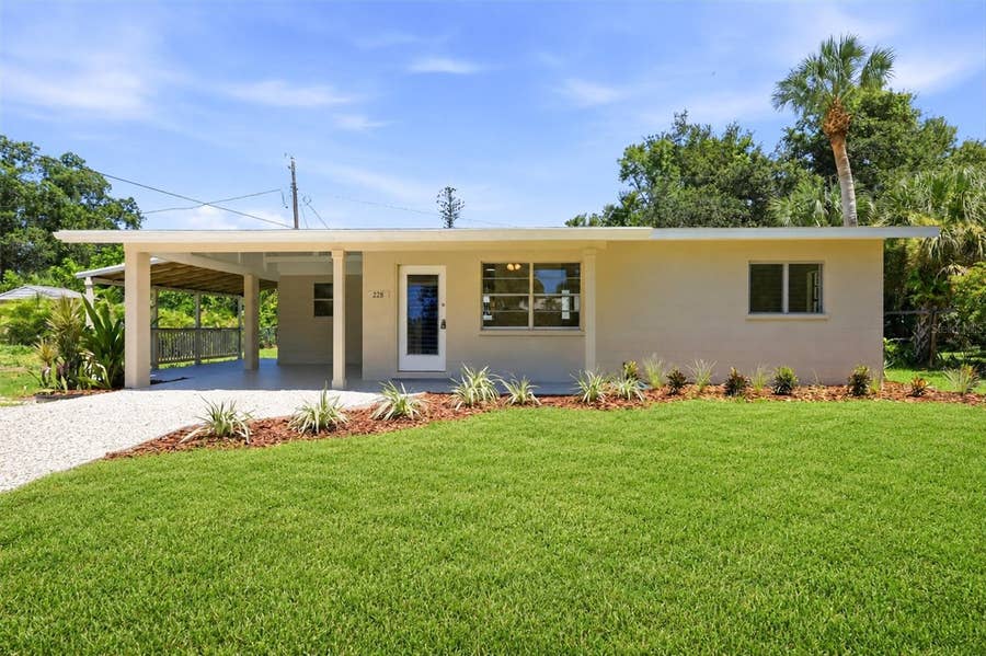 Property photo for 228 STANFORD ROAD, Venice, FL