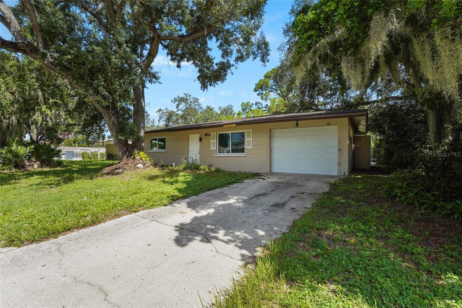 4923 BROOKMEADE DRIVE, Sarasota, FL 34232