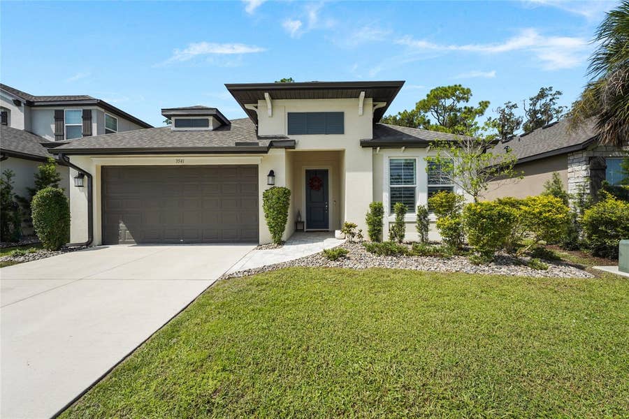 Property photo for 3541 SECLUDED COURT, Sarasota, FL