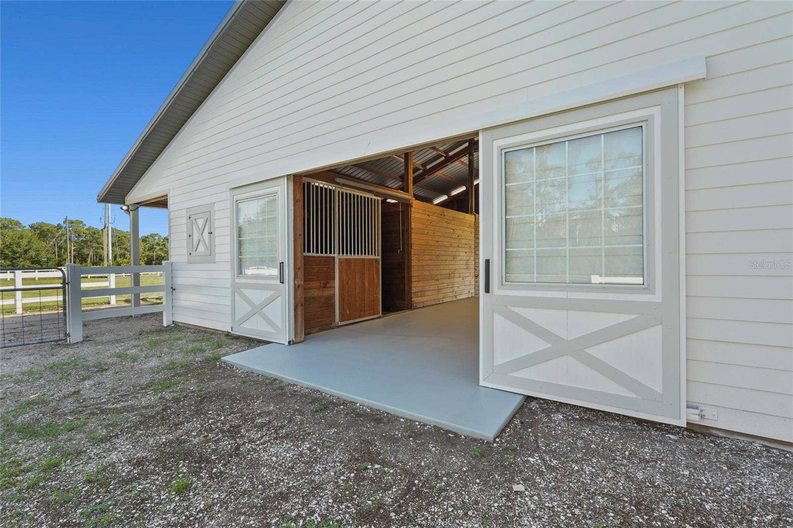7310 201ST STREET E, Bradenton, FL 34202 7310 201ST STREET E, Bradenton, FL 34202