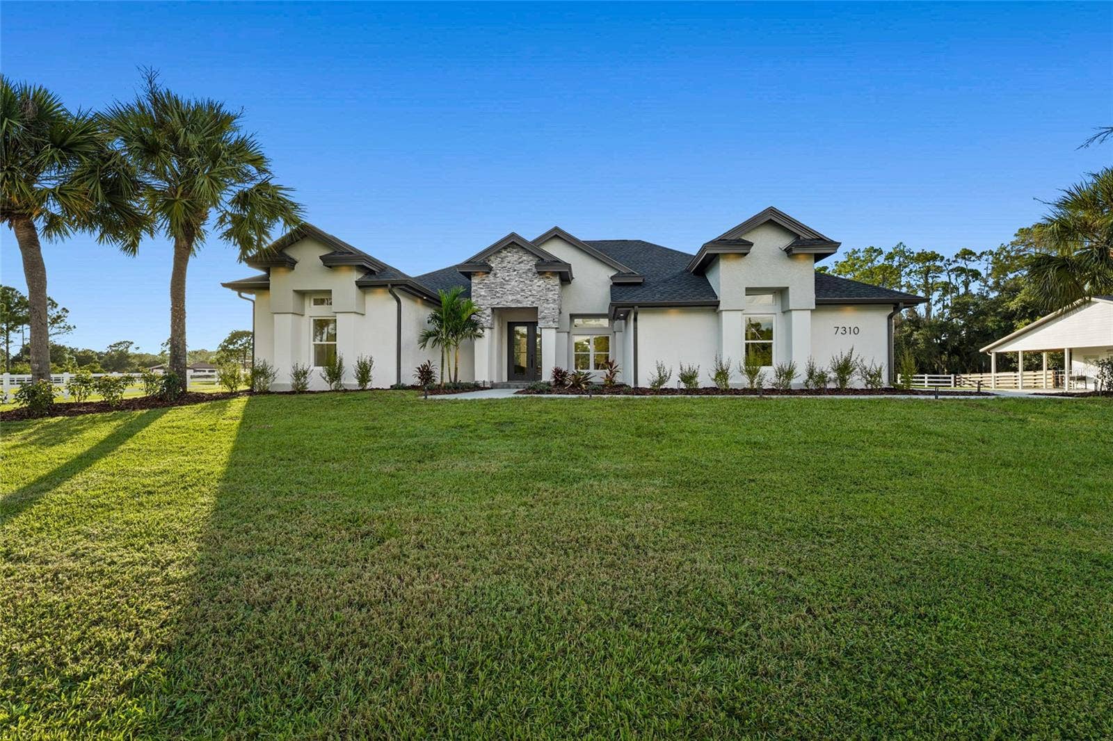 7310 201ST STREET E, Bradenton, FL 34202 7310 201ST STREET E, Bradenton, FL 34202