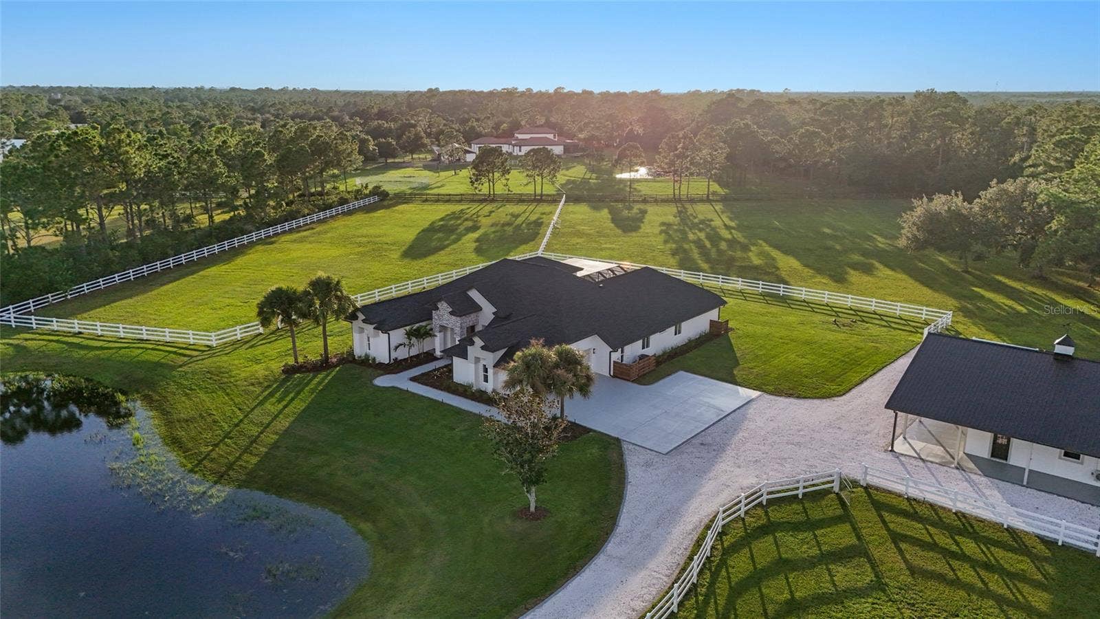 7310 201ST STREET E, Bradenton, FL 34202 7310 201ST STREET E, Bradenton, FL 34202