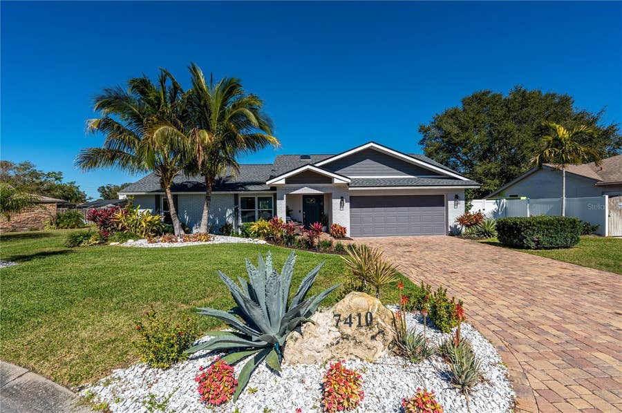 Property photo for 7410 2ND AVENUE NW, Bradenton, FL